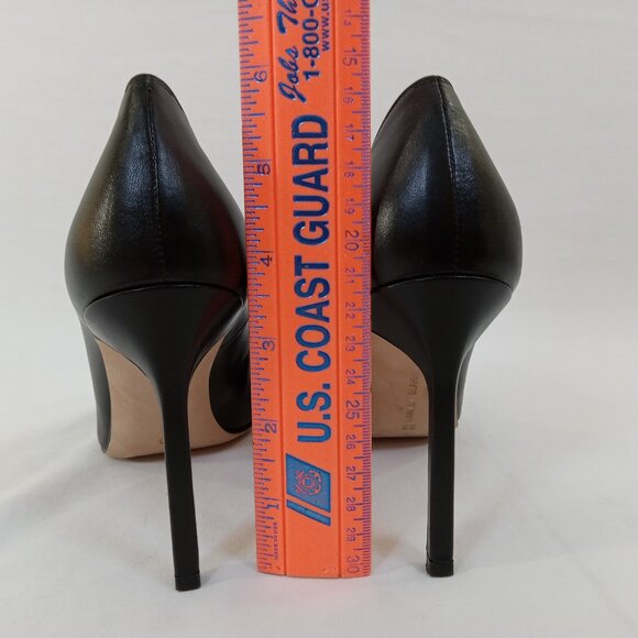 Manolo Blahnik Black Leather Pointed Toe Pumps Heels - Picture 16 of 16